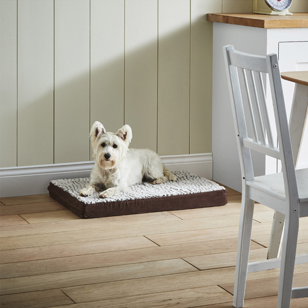 Bunty Small Brown Ultra Soft Pet Basket Bed Image 2