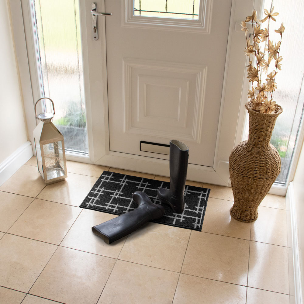 JVL Vector Black Indoor Machine Washable Doormat 40 x 70cm Image 8