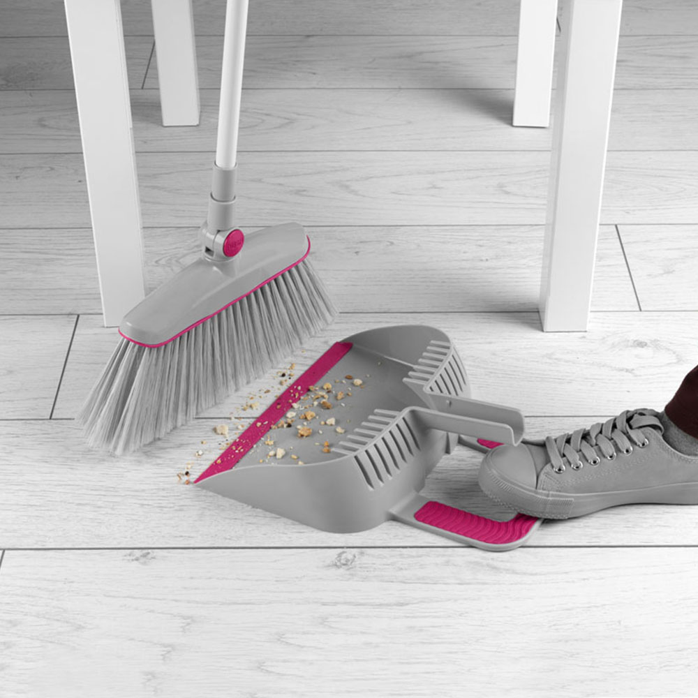 Kleeneze Swivel Head Dustpan and Brush Set Wilko