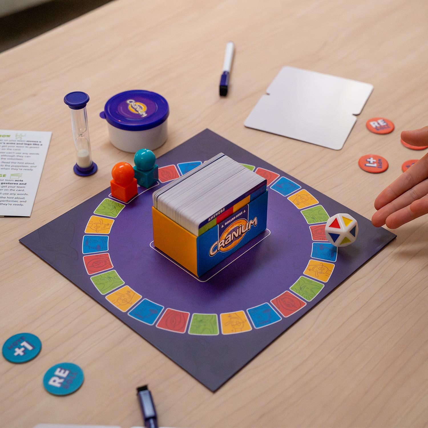 Cranium Classic Board Game Image 3