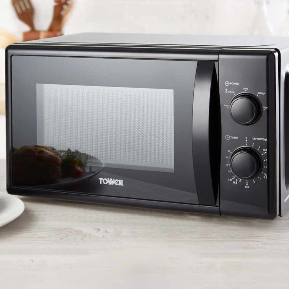 Tower T24034BLK Black 20L Manual Microwave Image 2