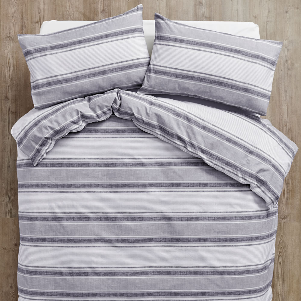 Wilko Easy Care Grey Stripe King Size Duvet Set Image 3