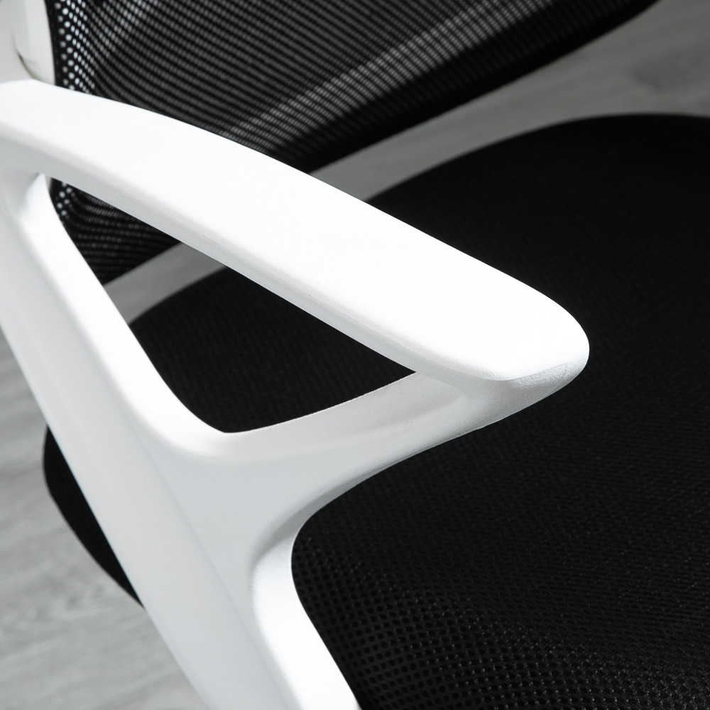 Portland Black Mesh Office Desk Chair Image 3