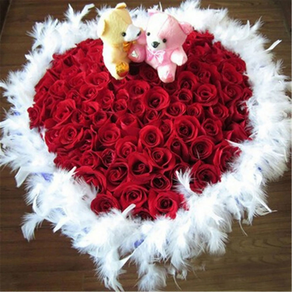 Living and Home White Feather Boa Christmas Garland 200cm Image 8