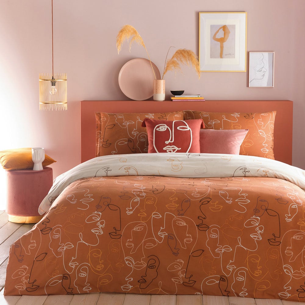 furn. Kindred King Size Apricot Duvet Set Image 4