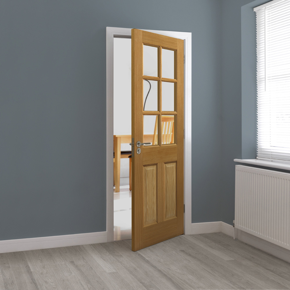 JB Kind Dean Classic Oak Glazed Veneered Internal Door 1981 x 686mm Image 2
