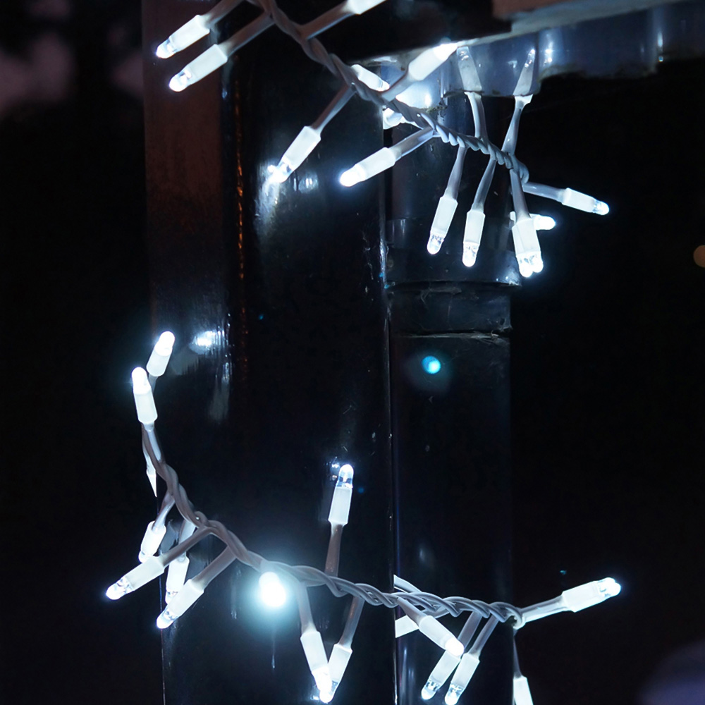 Eagle Connect 1000 Cool White LED White Cluster Light 20m Image 1