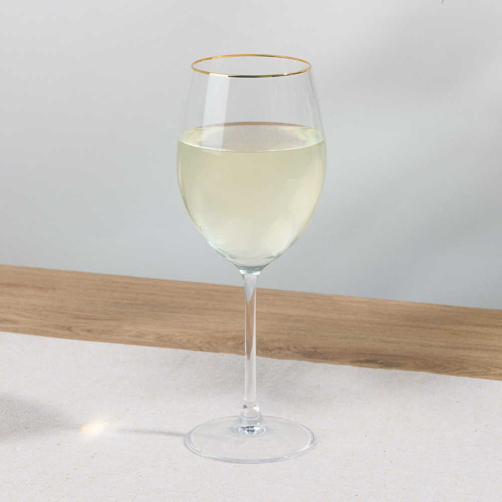 Pack of 4 Gold Rim Wine Glasses Image 5