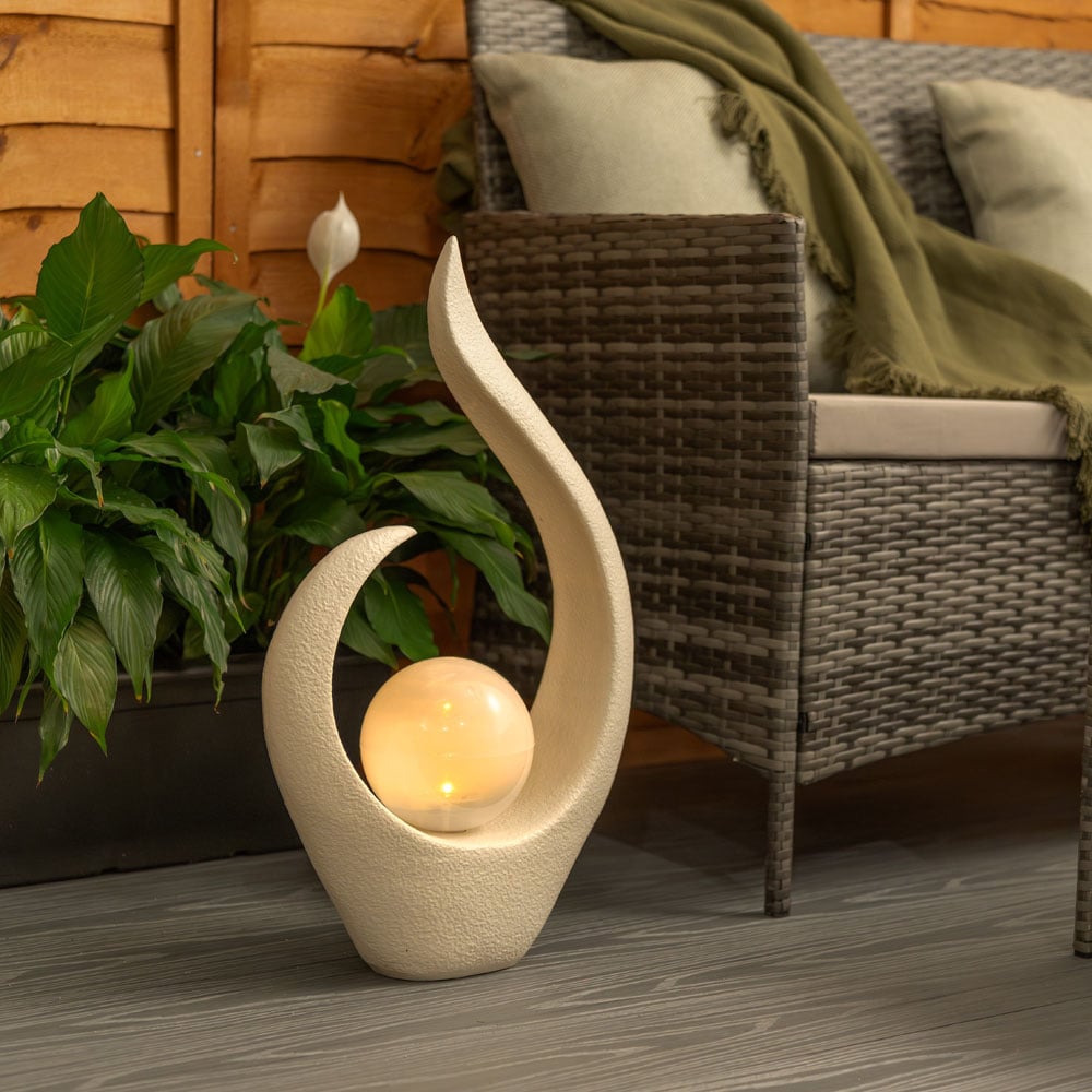 ValueLight Abstract White Outdoor Solar Decorative Light Image 2