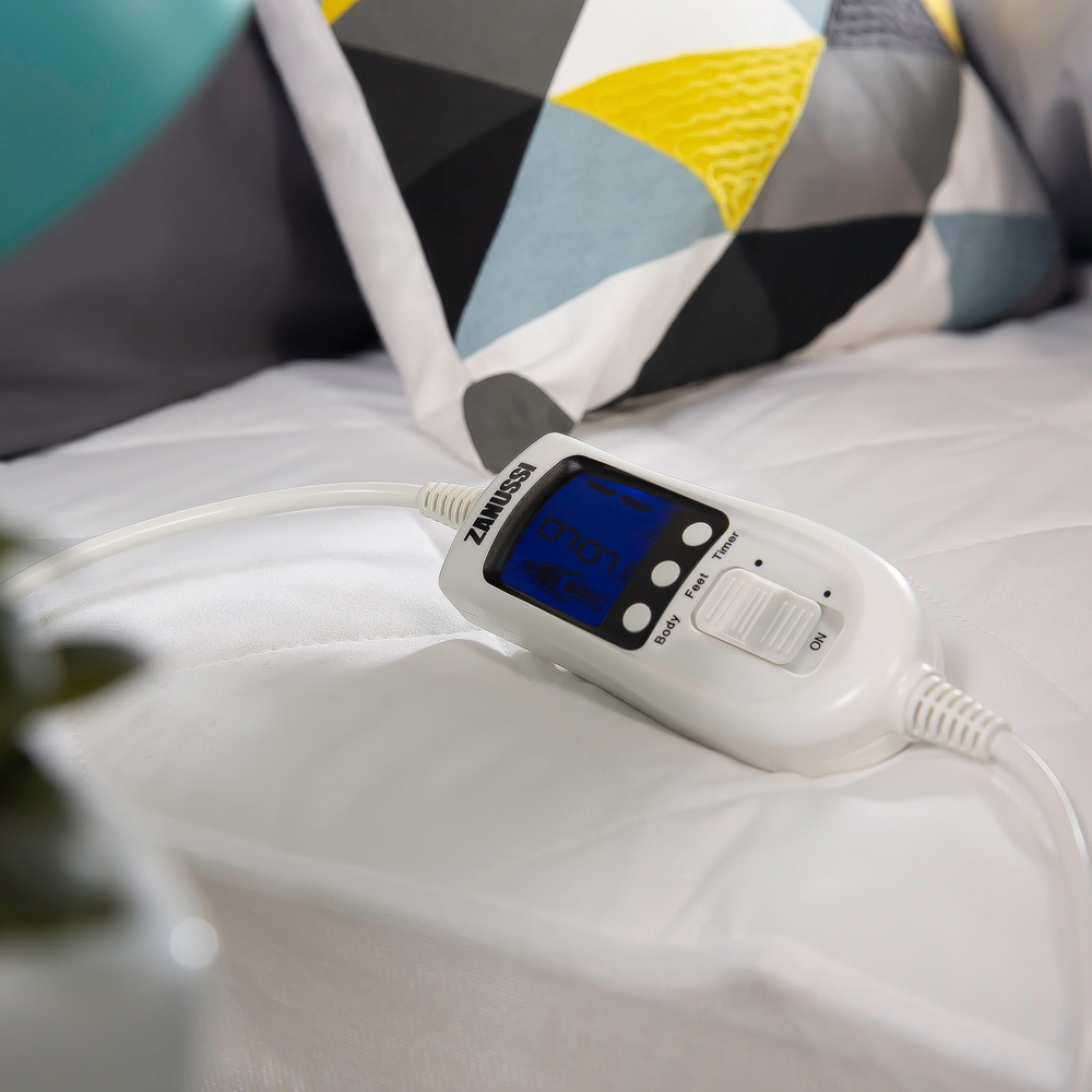 Zanussi King Size Washable Electric Heated Mattress Protector with Fitted Skirt and Controller Image 4