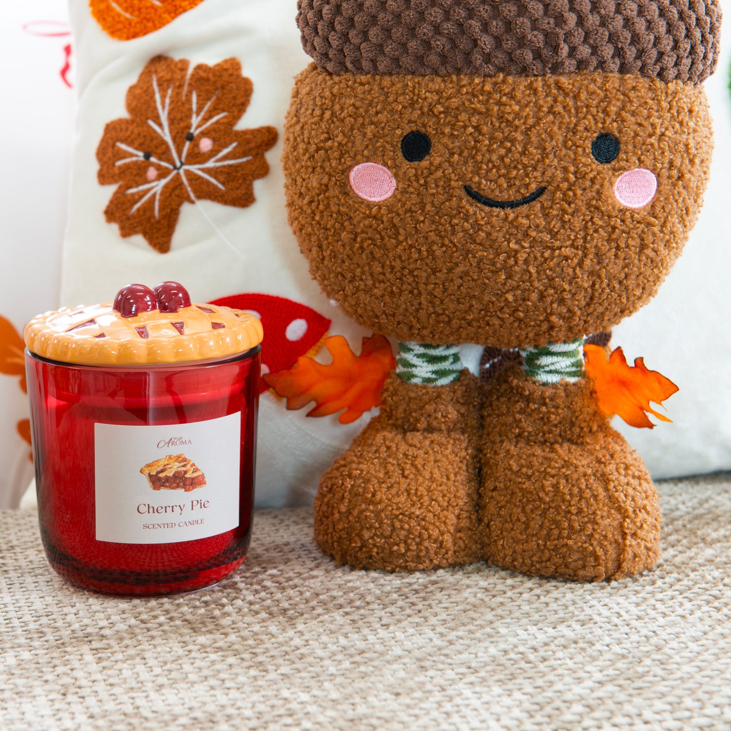True Aroma Pumpkin Pie or Cherry Pie Scented Candle Image 3