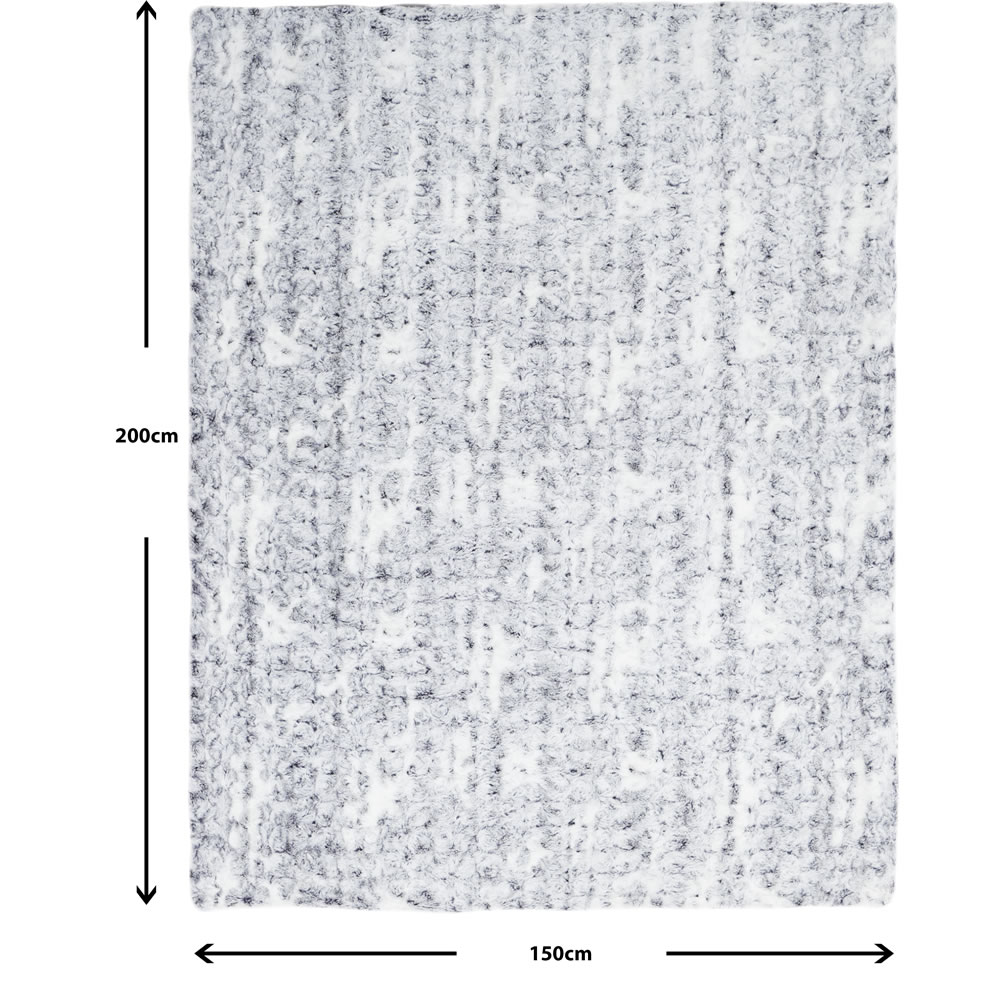 Wilko Grey Faux Fur Print Throw 150 x 200cm Image 3