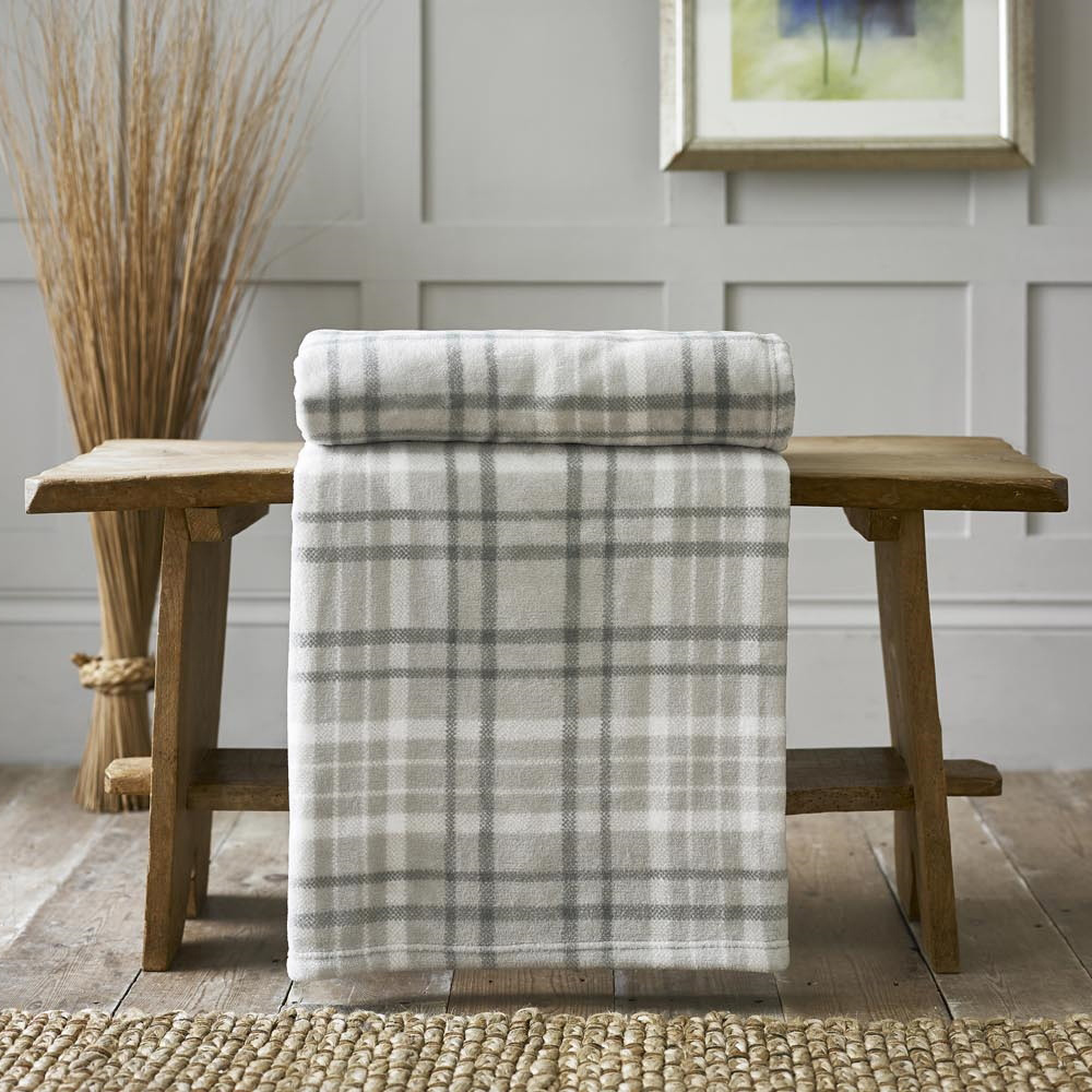 Deyongs Silver Snuggle Touch Tartan Throw 140 x 180cm Image 2