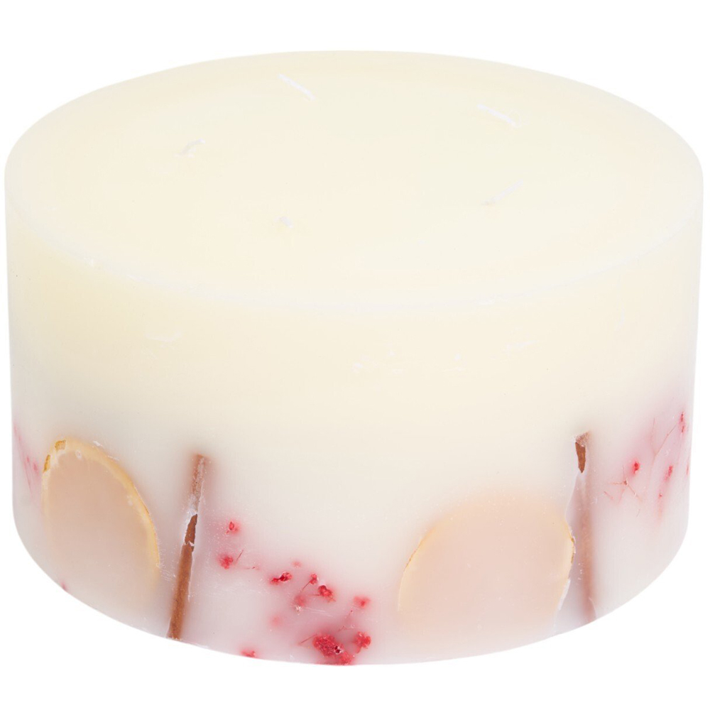 XL Winter Spice Botanical Candle Image 2
