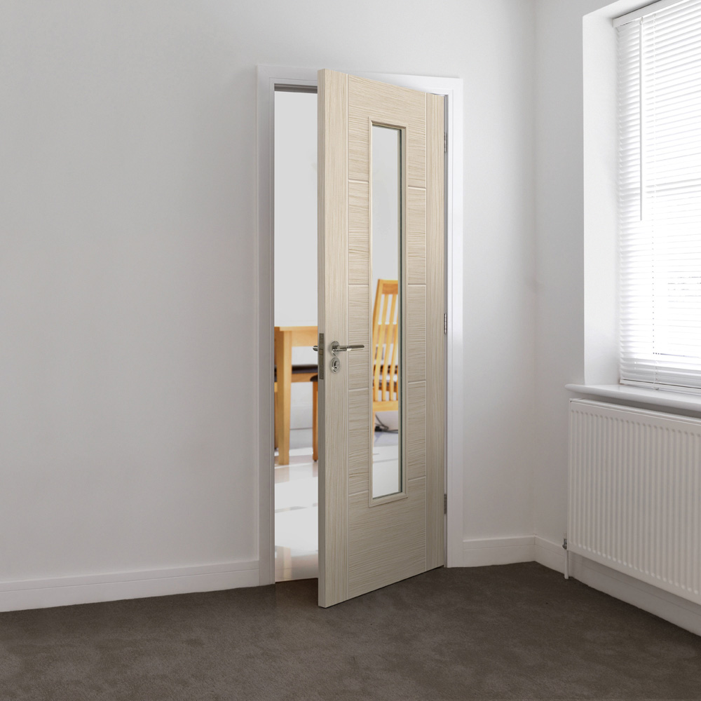 JB Kind Tigris Ivory Laminated Glazed Finished Internal Door 1981 x 762mm Image 2
