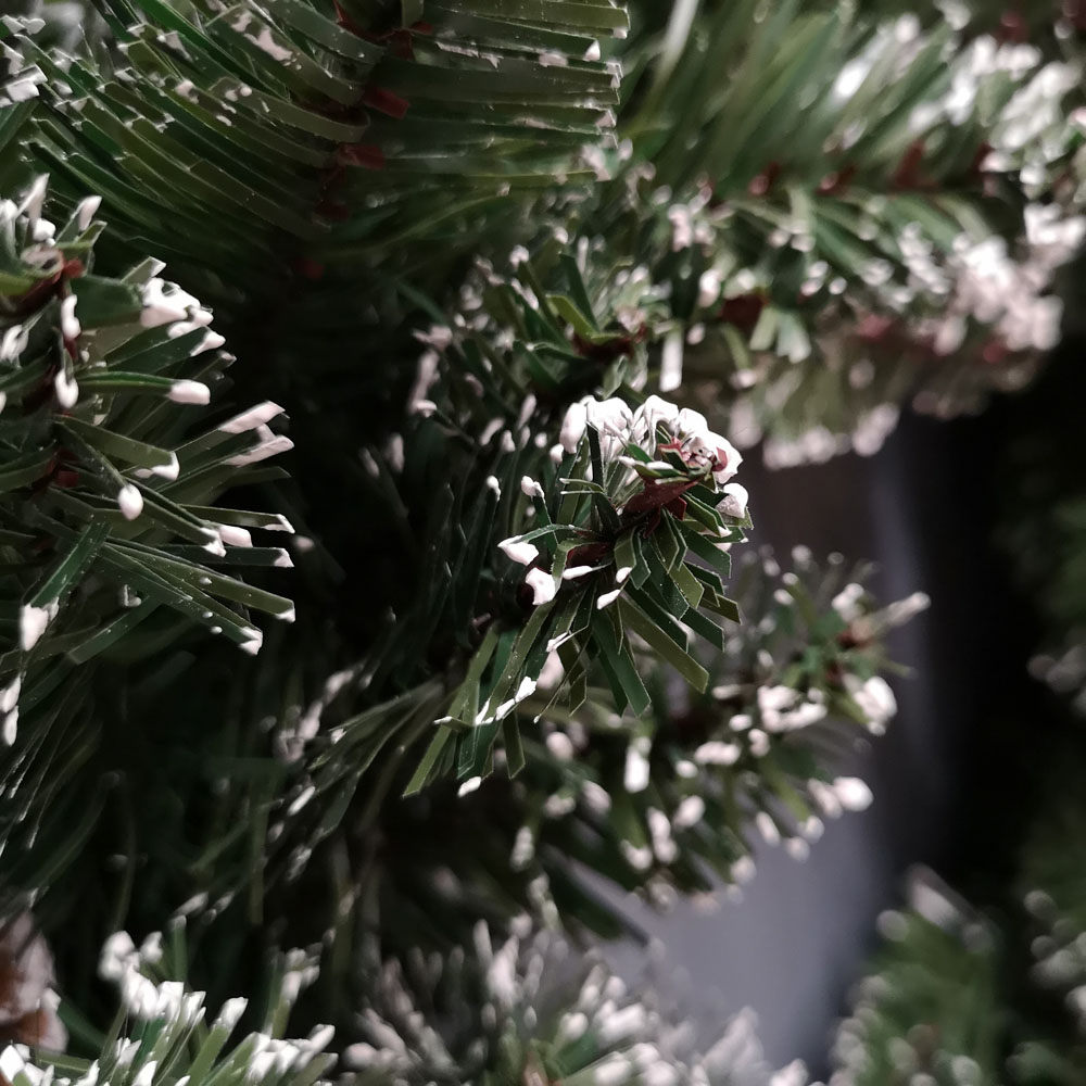 Premier Rocky Mountain Snow Tipped Christmas Wreath 50cm Image 4