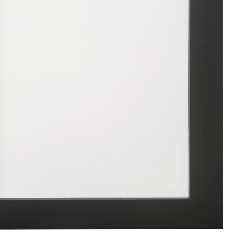 Frames by Post Metro Black Photo Frame 6 x 4 Inch Image 3