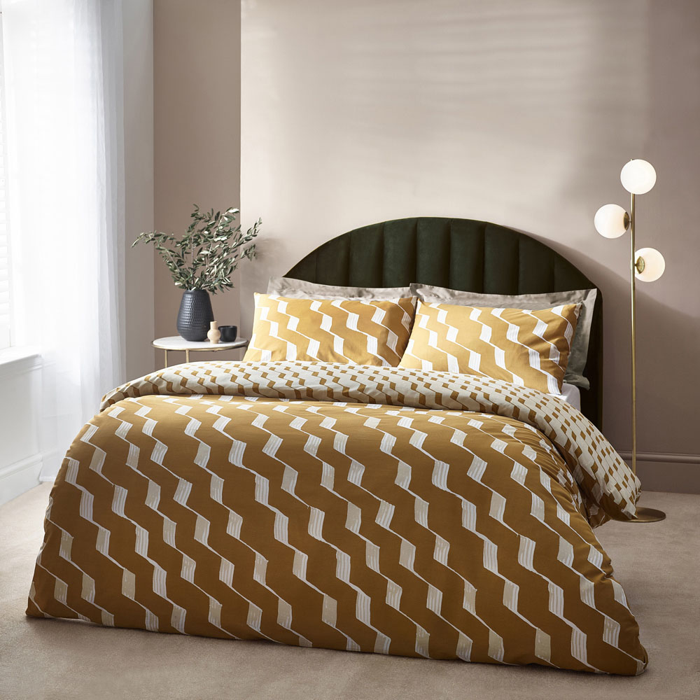 Hoem Zabine Double Honey Duvet Set Image 1