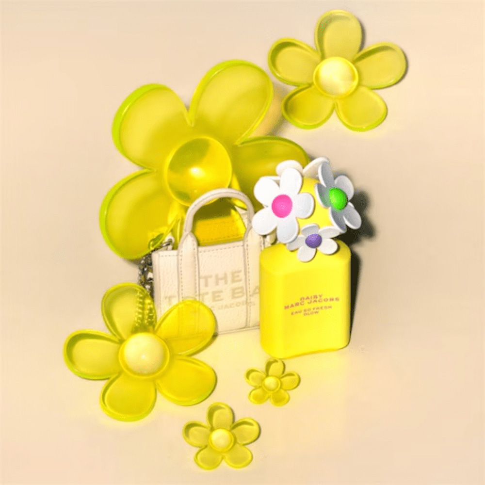 Marc Jacobs Daisy Eau So Fresh Glow Eau de Toilette Spray 75ml Image 4