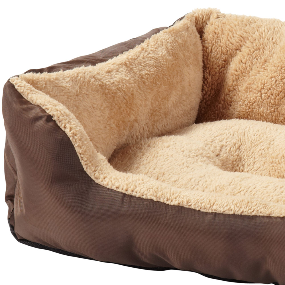 Bunty Deluxe Small Brown Soft Pet Basket Bed Image 3
