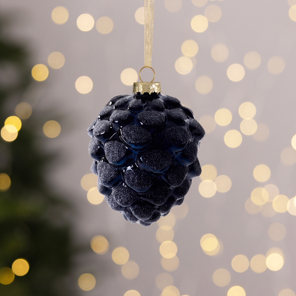 Charles Bentley 4 Mixed Design Blue Glass Christmas Baubles 12 Pack Image 4
