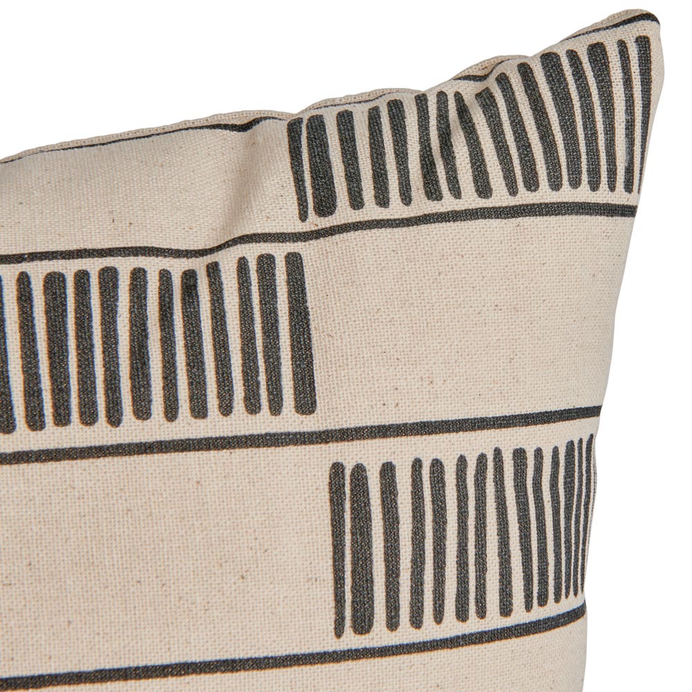 Wilko Rustic Retreat MM Cushion 43 x 43cm Wilko