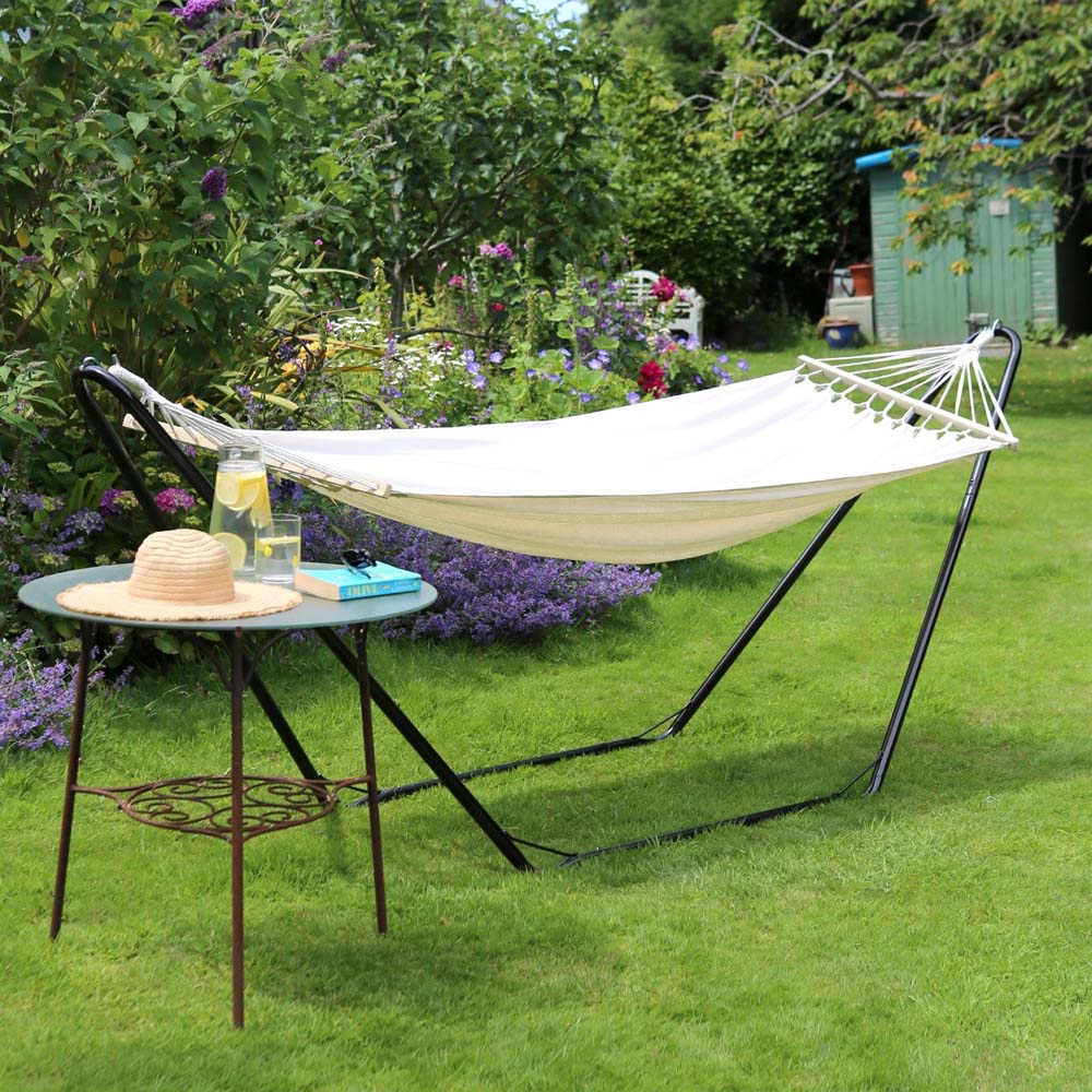 Harbour Housewares Black Garden Hammock Stand Image 3