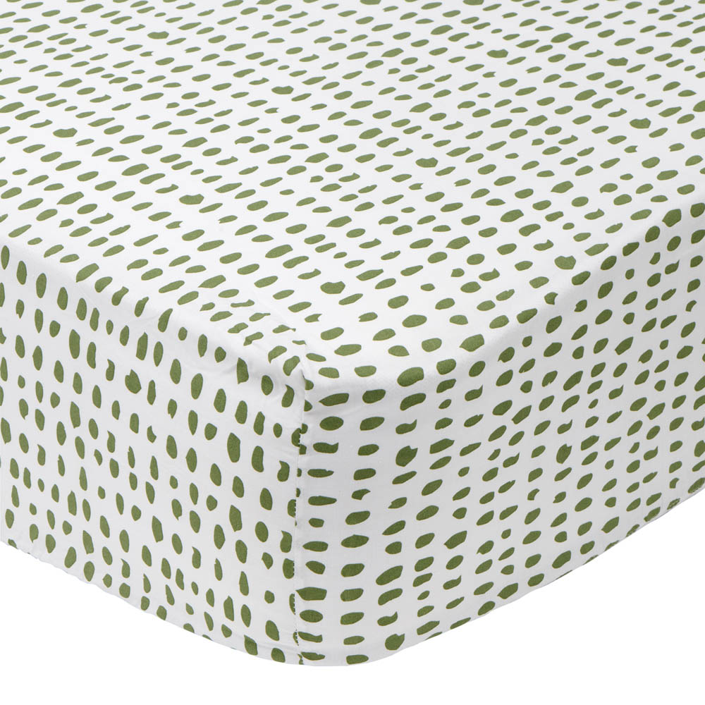 Wilko Single Green Spotted Fitted Sheet 90 x 190cm Image 1
