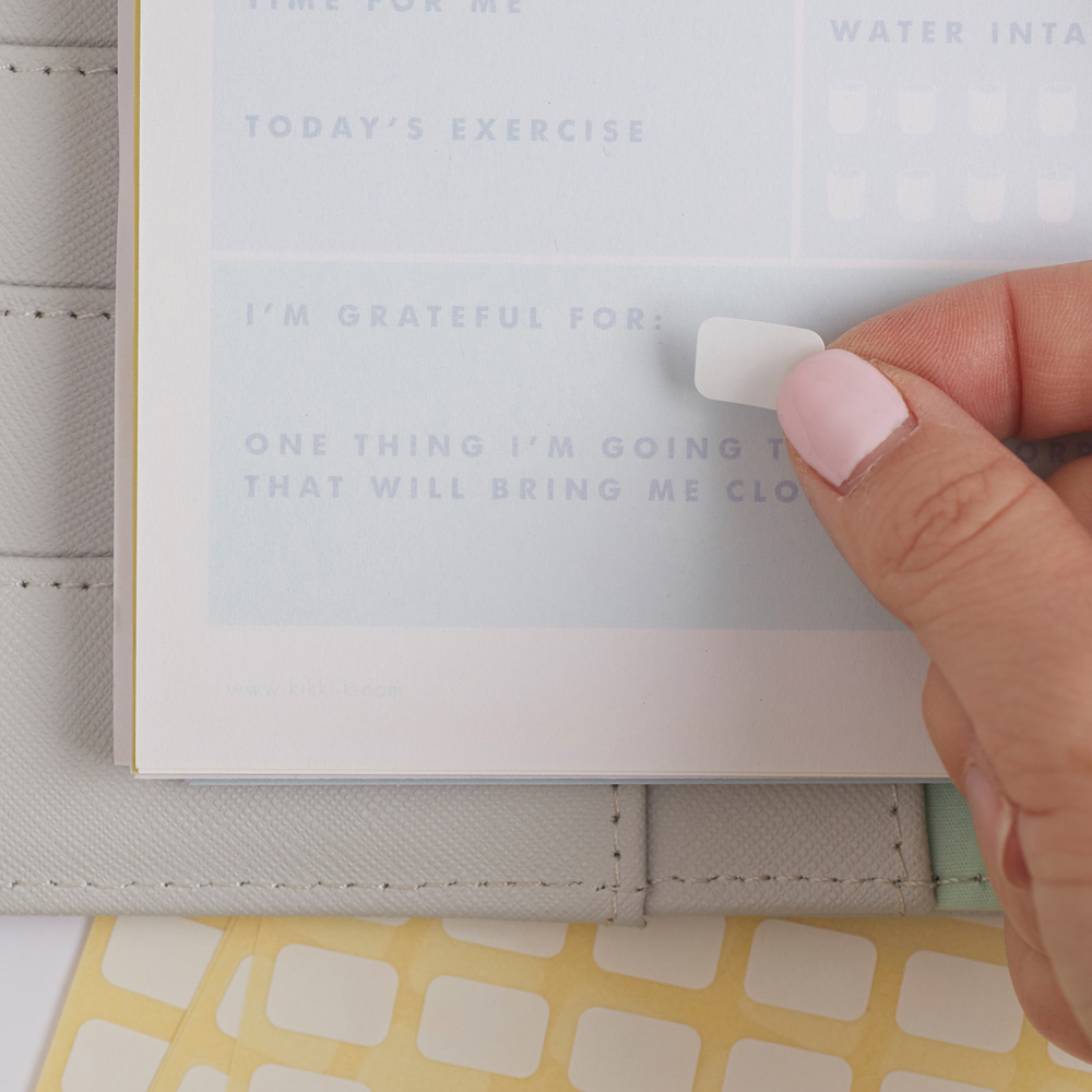 Blick White Rectangular Self Adhesive Warehouse Label 9 x 13mm 3920 Pack Image 2