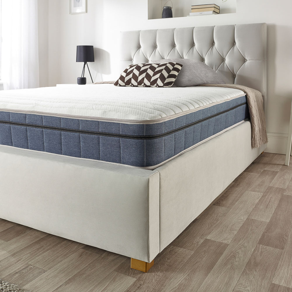 Aspire Catherine Lansfield King Size 1000 Lush Pocket Mattress Image 5