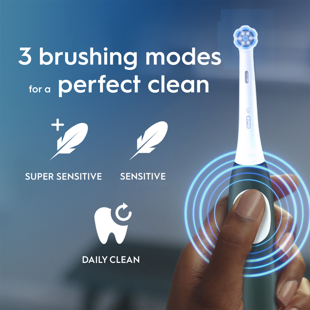 Oral-B iO2 Series Forest Green Rechargeable Electric Toothbrush with Travel Case Image 8