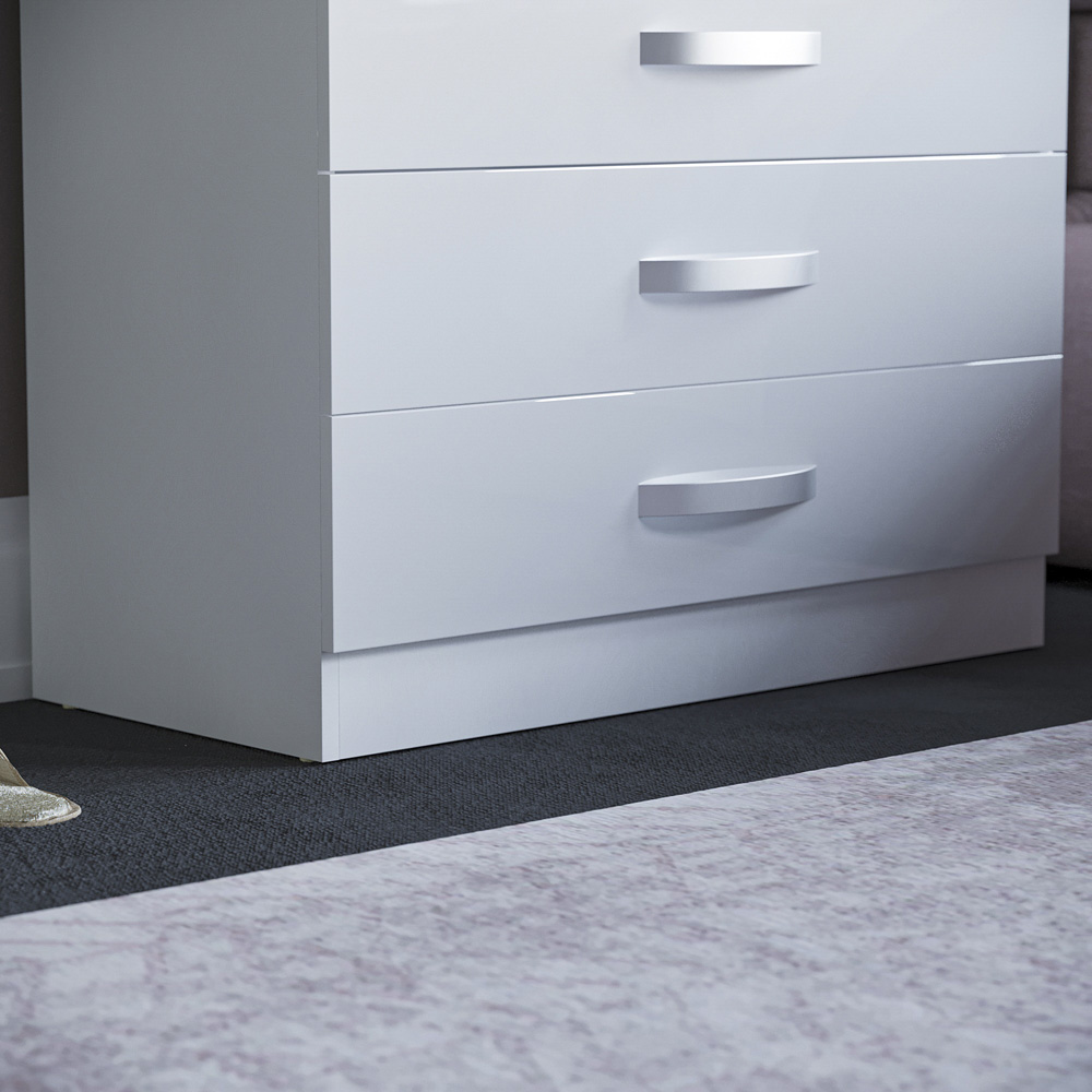 Vida Designs Hulio 5 Drawer White Chest of Drawers Image 5