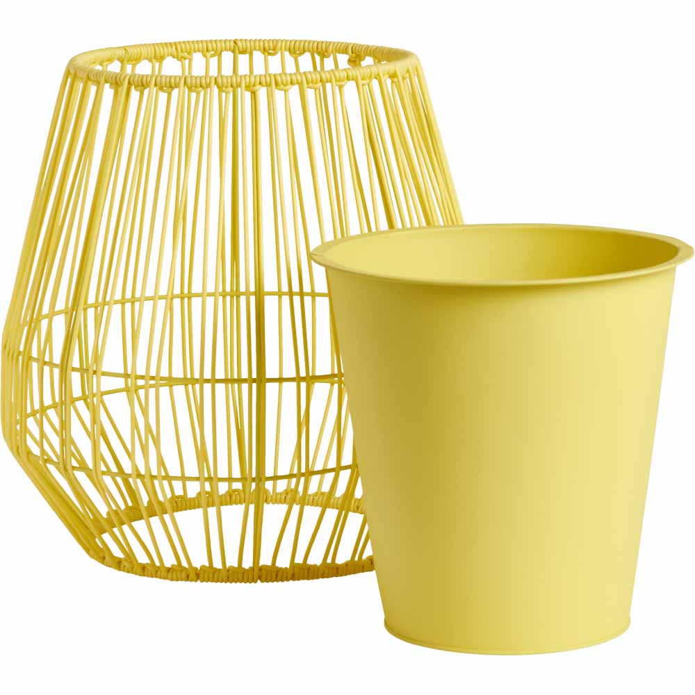 Wilko Yellow Rattan Planter 29.5cm Wilko