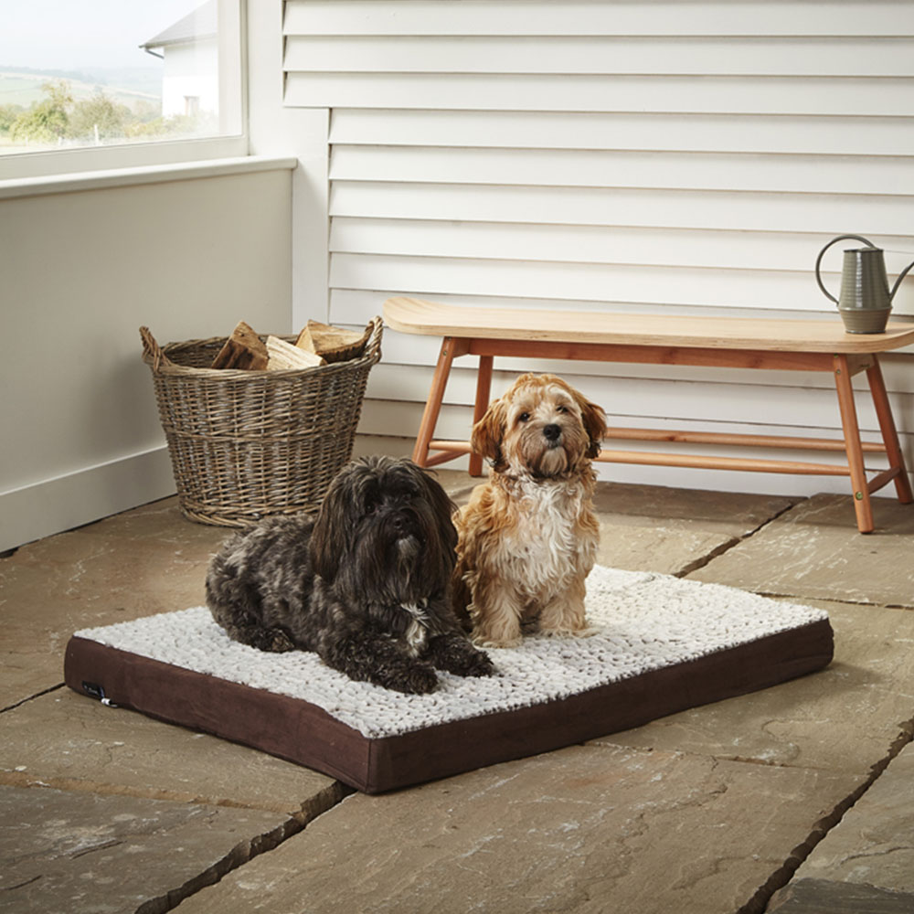 Bunty Medium Brown Ultra Soft Pet Basket Bed Image 2