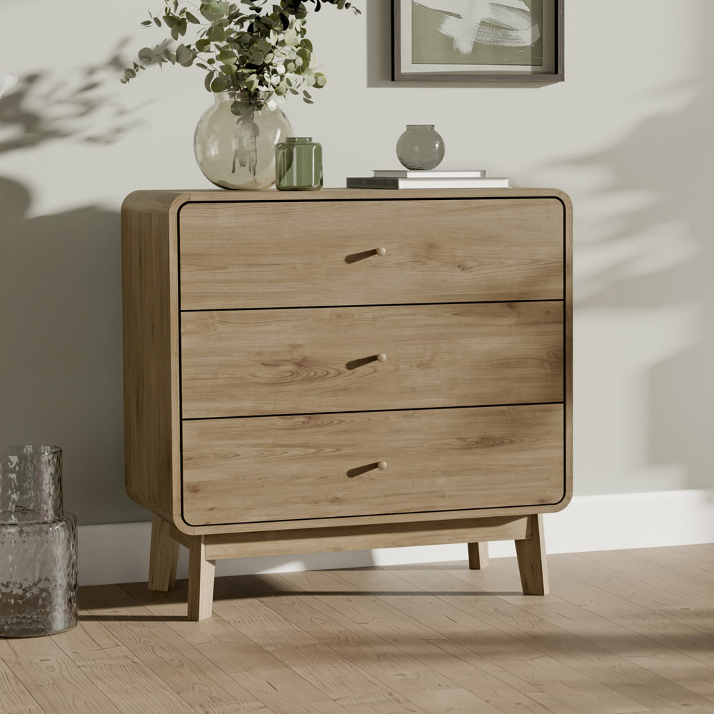Julian Bowen Ingrid 3 Drawer Oak Chest of Drawers Image 7