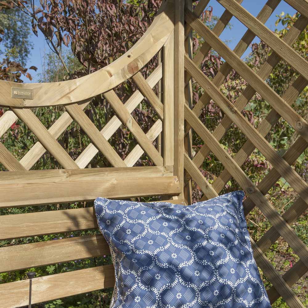 Rowlinson Keswick Arbour Image 4
