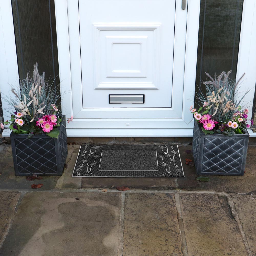 JVL Daisy Silver PVC Pin Doormat 45 x 75cm Image 2