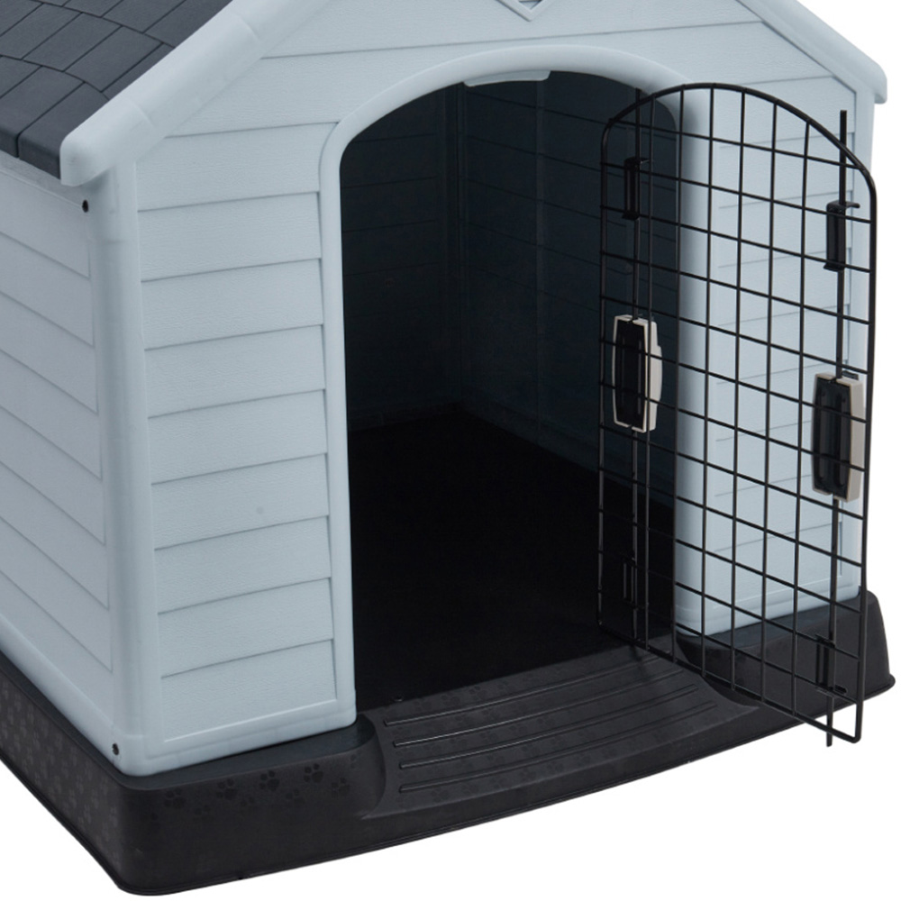 H&O Direct Outdoor and Indoor Plastic Kennel with Door 30 x 30 Inch Image 3