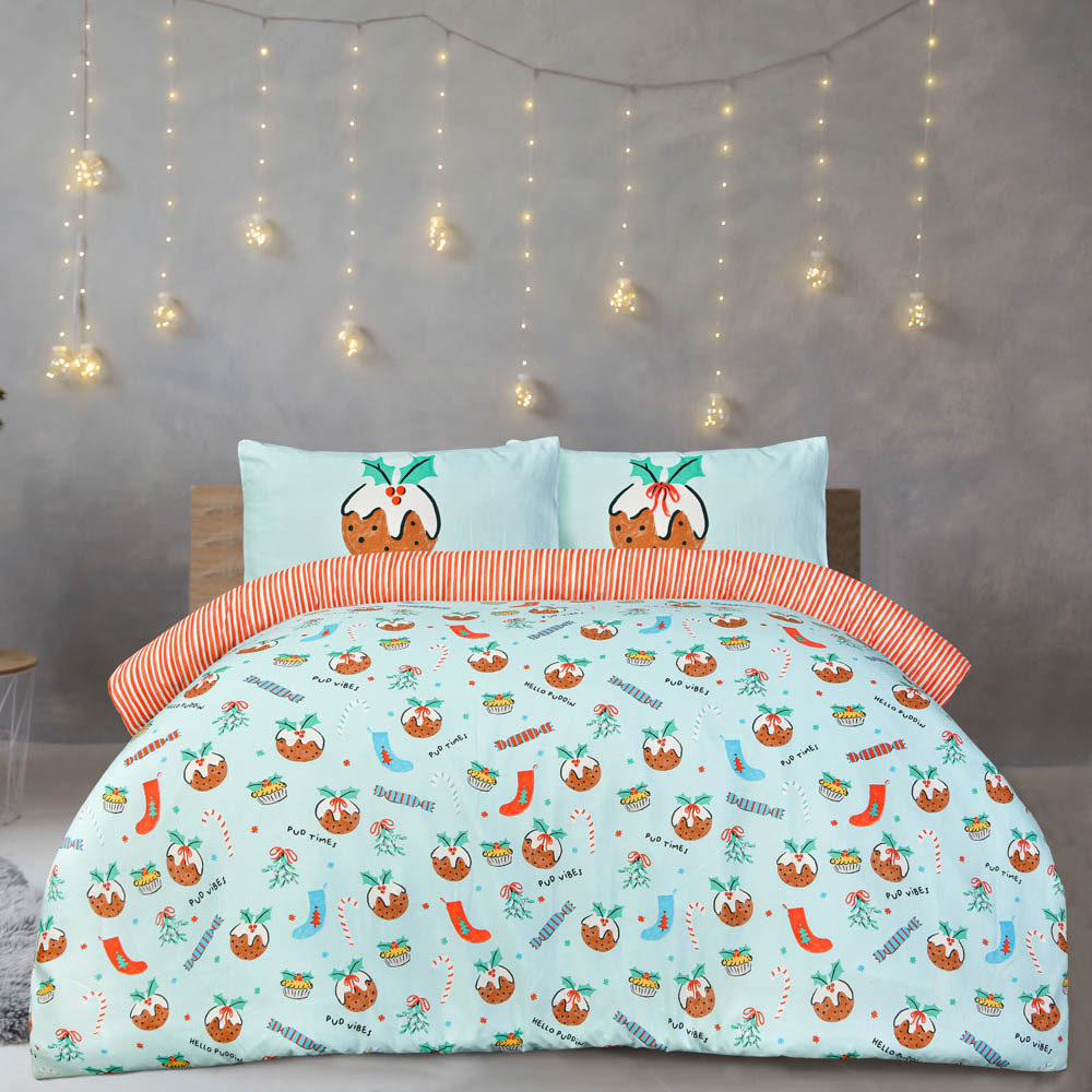Smart Living Double Christmas Puddings Duvet Set Image 1