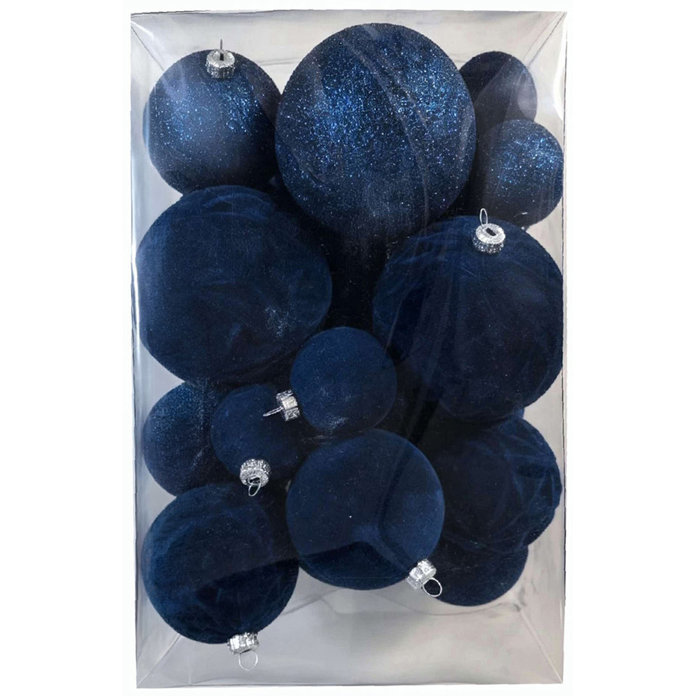 Pack of 36 Timeless Christmas Baubles Image 2