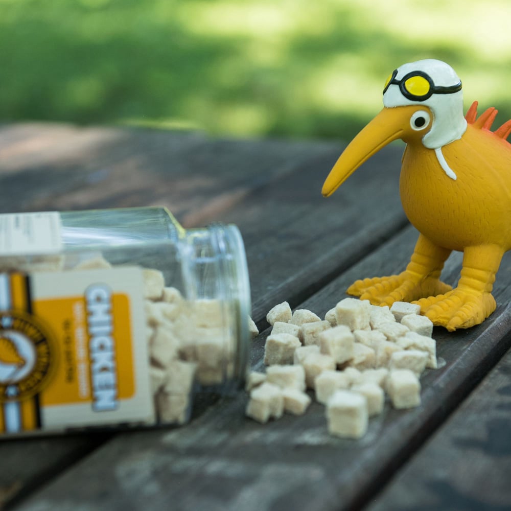 Kiwi Walker Freeze Chicken and Chicken Liver Dried Dog Treats 2 Pack Image 5