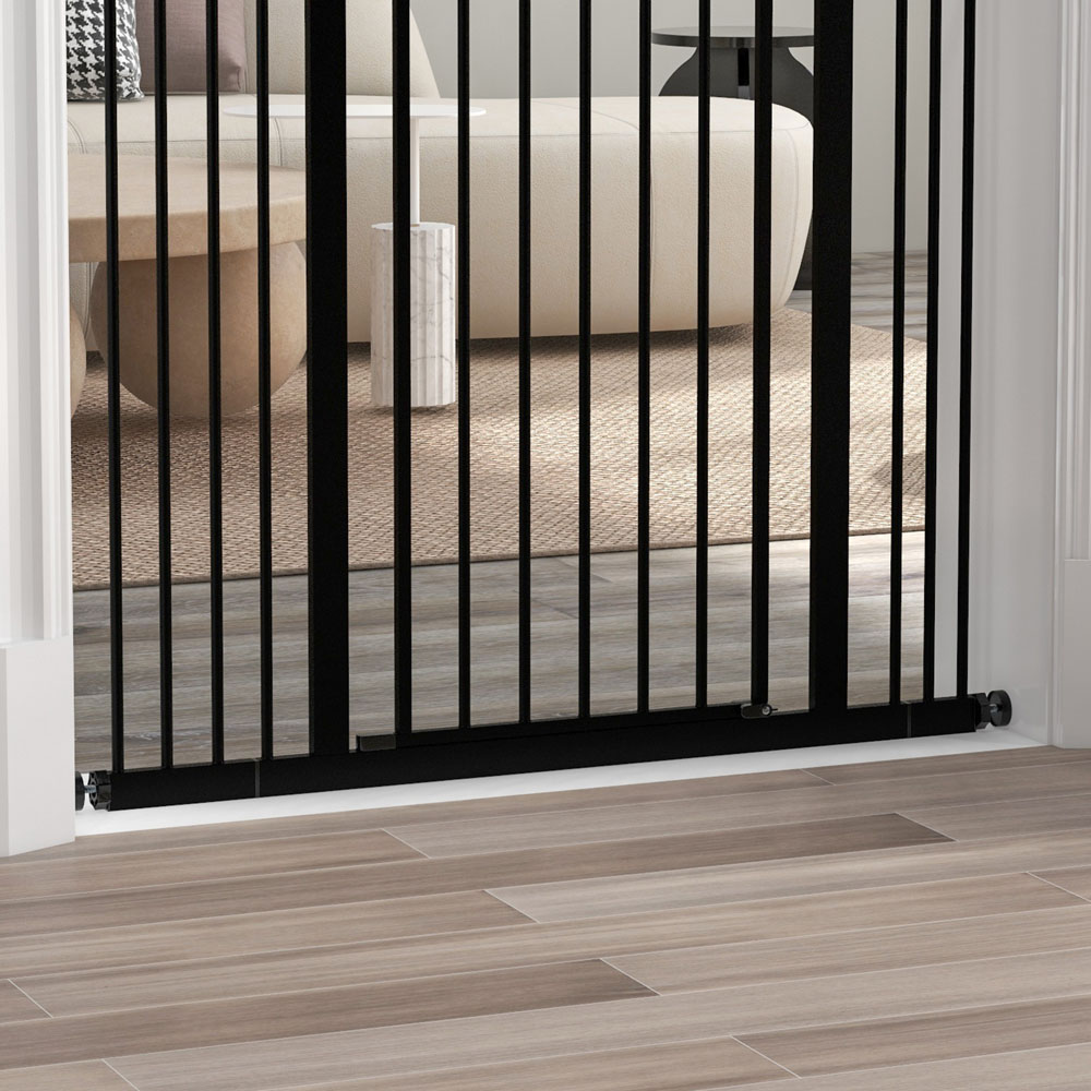 PawHut Black 74-100cm Adjustable Metal Pet Safety Gate Image 7