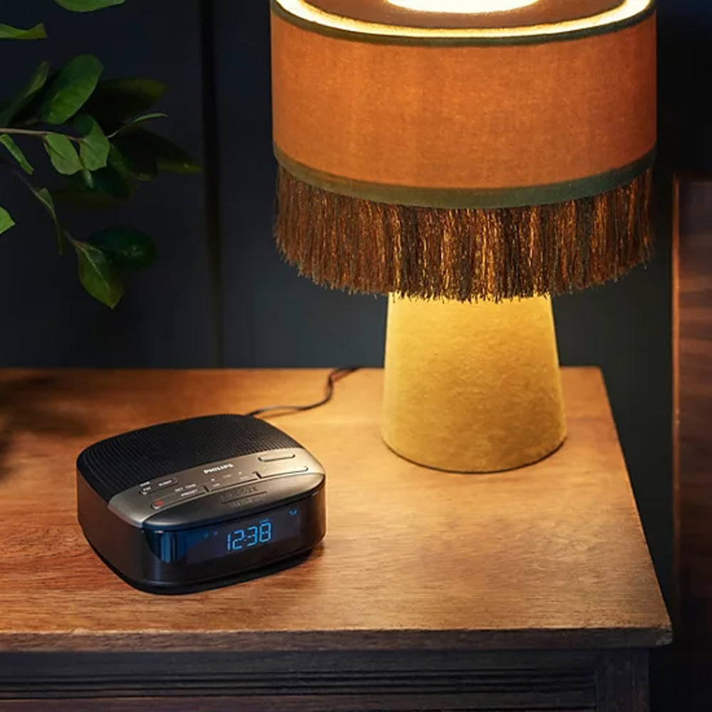 Philips TAR3505 FM/DAB/DAB+ Radio Alarm Clock Image 2