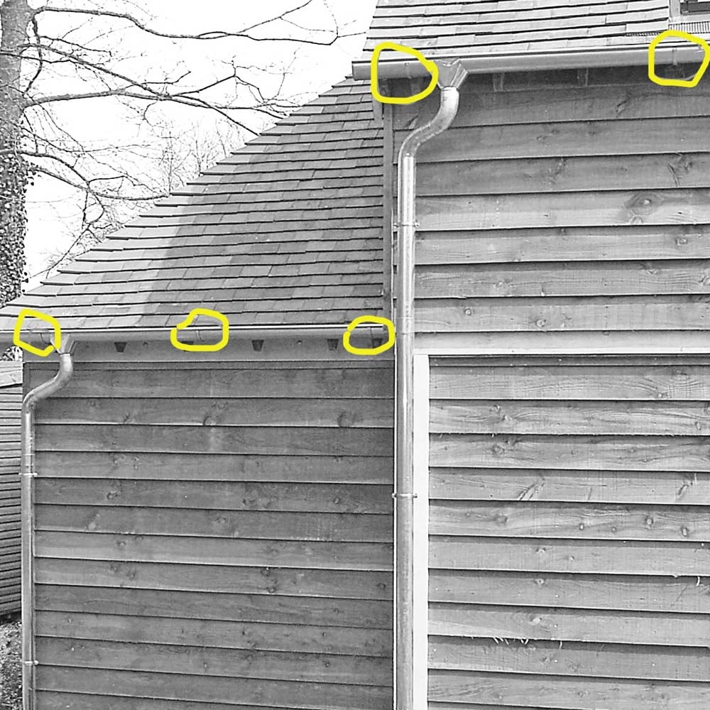 Metal Gutta Stainless Steel Roof Bracket 16 Pack Image 2