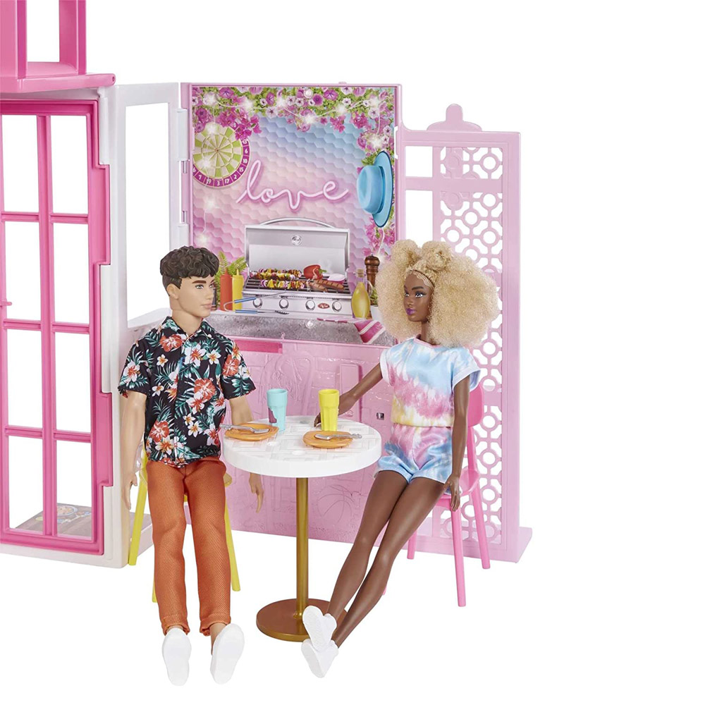 Barbie Compact Dollhouse Image 5