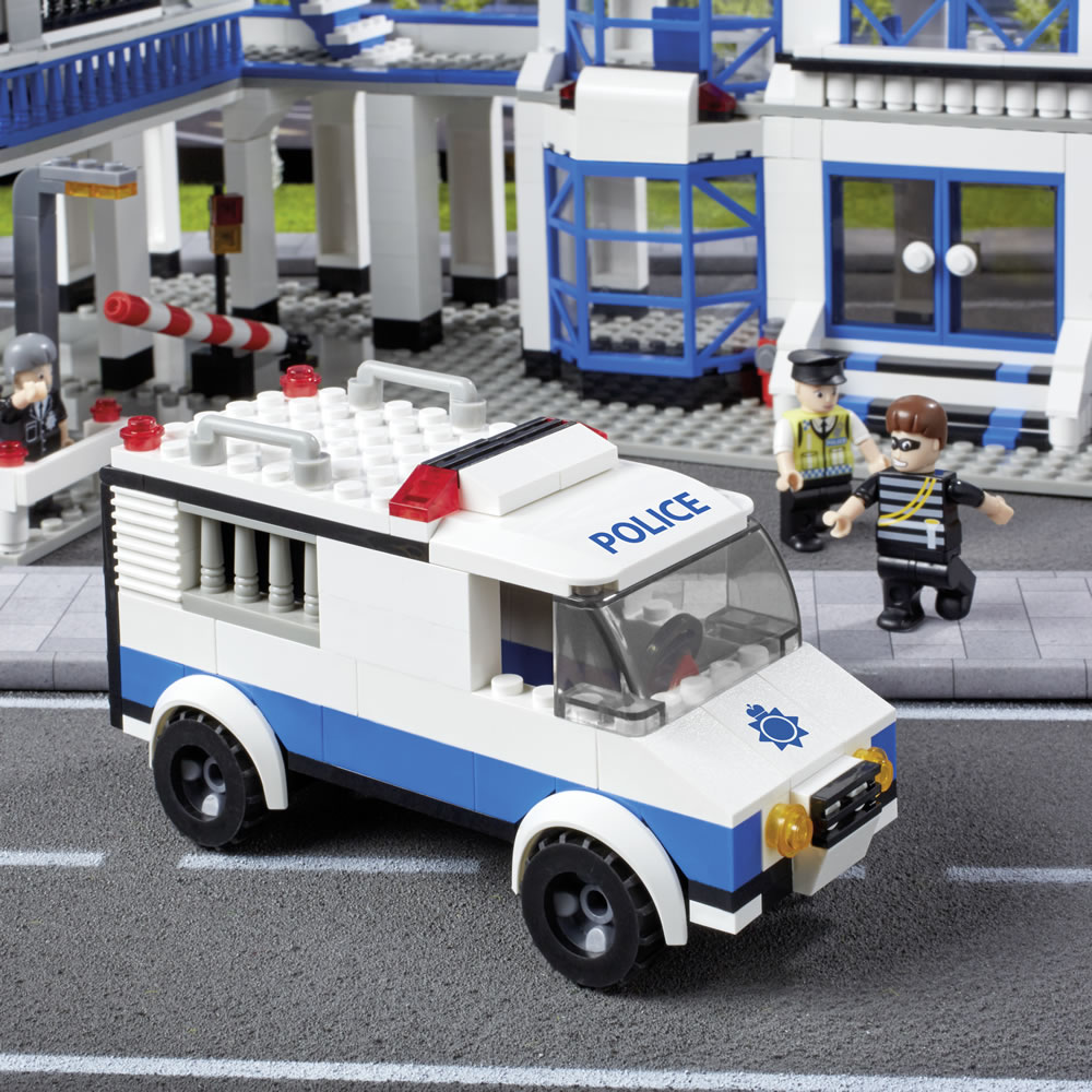 Wilko Blox Police Station Mega Set Image 5