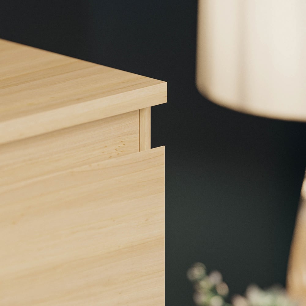 Vida Designs Denver 4 Drawer Pine Chest of Drawers Image 4