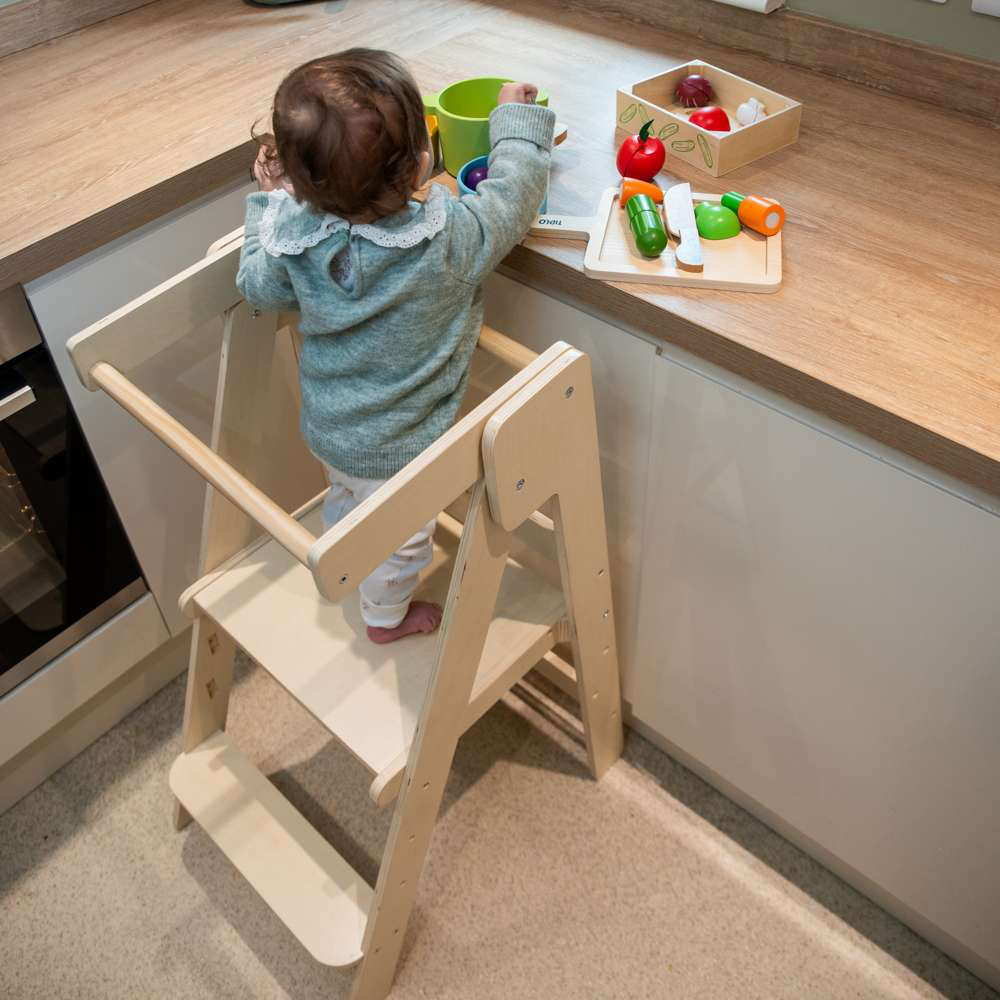Bigjigs Toys Wooden Foldable Toddler Tower Image 7
