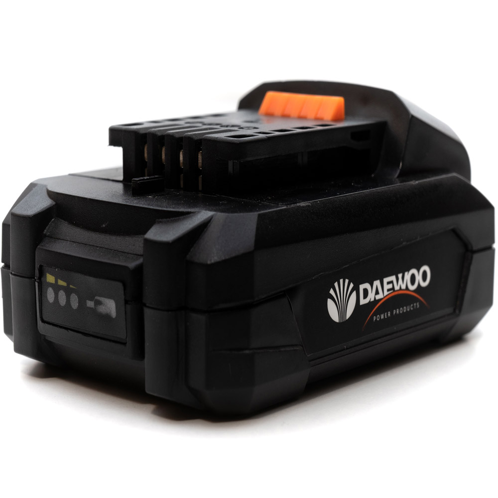 Daewoo U-Force 18V 3 x 2.0Ah Lithium-Ion Batteries with Charger Image 3