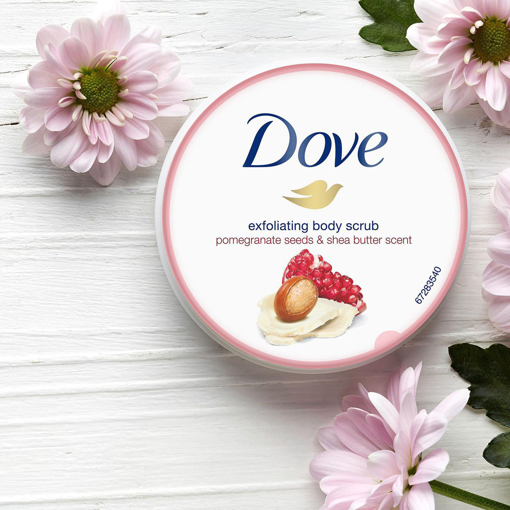 Dove Pomegranate Seeds and Shea Scent Butter Exfoliating Body Scrub 225ml 3 Pack Image 2